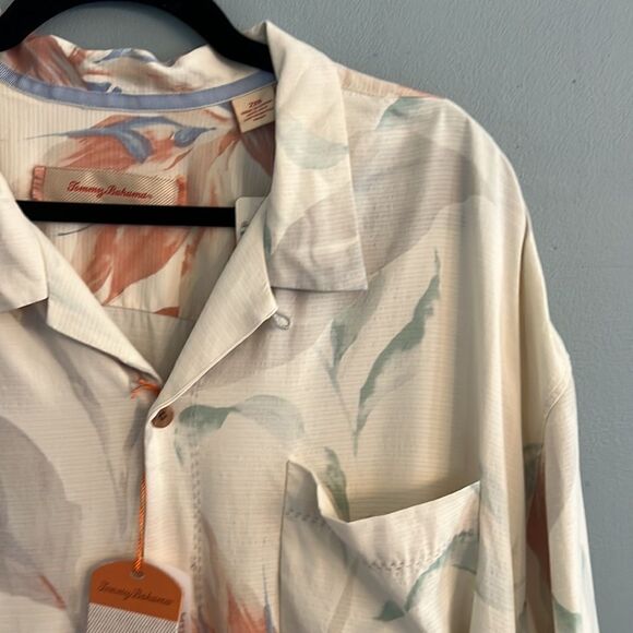 Tommy Bahama NWT 100% Silk Hawaiian shirt Men’s 2XL Big & Tall - Picture 4 of 13